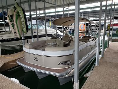 BOATZON | Avalon Catalina 2385RL 2016 BOATZON | Avalon Catalina 2385RL 2016
