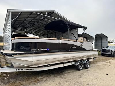 BOATZON | Avalon Catalina Rear J Lounger 25 2017 BOATZON | Avalon Catalina Rear J Lounger 25 2017