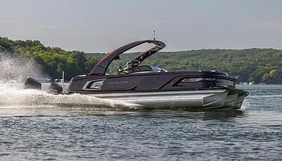 BOATZON | Avalon Excalibur Elite Windshield 2025