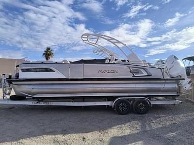 BOATZON | 2025 Avalon Excalibur LTD Quad Lounge Switch (Non Windshield)