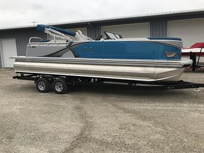 BOATZON | 2023 Avalon LSZ Elite Windshield