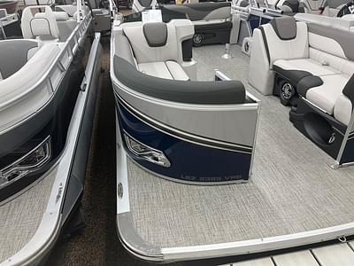 BOATZON | Avalon LSZ Versatile Rear Bench 23 FT 2023