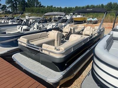 BOATZON | Avalon Venture 19 Quad Lounger 2025 BOATZON | Avalon Venture 19 Quad Lounger 2025