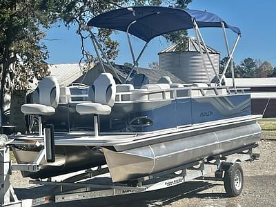 BOATZON | Avalon Venture 19 Rear Fish  IN STOCK 2025