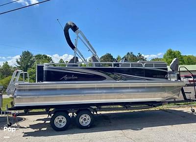 BOATZON | Avalon Venture 2080 FNC BOATZON | Avalon Venture 2080 FNC