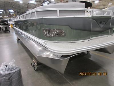 BOATZON | AVALON VENTURE 2385 RF 2025