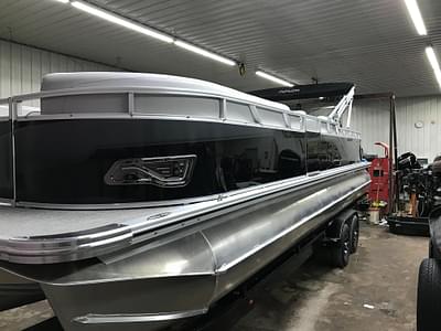 BOATZON | Avalon VENTURE 2585 VERSATILE REAR BENCH 2025 BOATZON | Avalon VENTURE 2585 VERSATILE REAR BENCH 2025