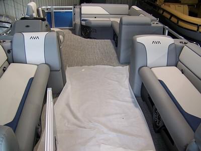 BOATZON | Avalon Venture 85 23 Cruise Rear Bench 2025 BOATZON | Avalon Venture 85 23 Cruise Rear Bench 2025