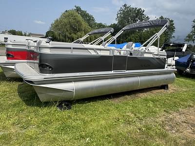 BOATZON | Avalon Venture Quad Lounger 21 FT 2025 BOATZON | Avalon Venture Quad Lounger 21 FT 2025