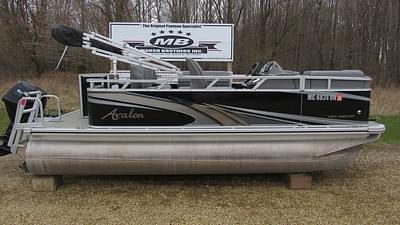 BOATZON | Avalon Venture Rear Fish 18 2019 BOATZON | Avalon Venture Rear Fish 18 2019