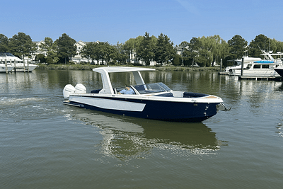 BOATZON | Aviara AV28 Outboard 2025