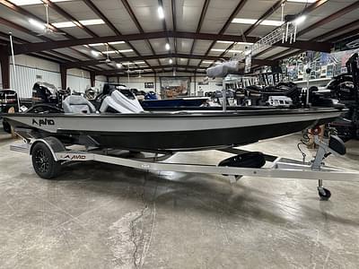 BOATZON | Avid 19 XB 2024 BOATZON | Avid 19 XB 2024