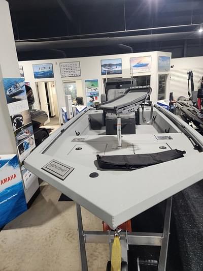 BOATZON | Avid Boats 18 Rogue CC 2025 BOATZON | Avid Boats 18 Rogue CC 2025