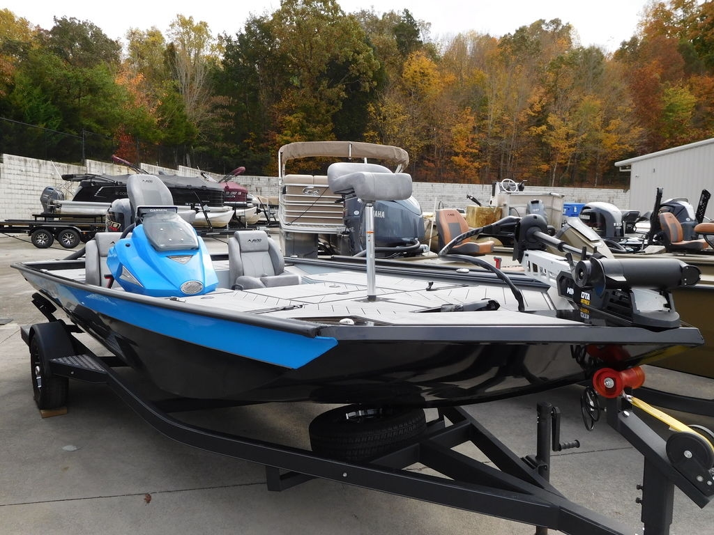 2025 Avid Boats VERTEX 18 - Sold Boat