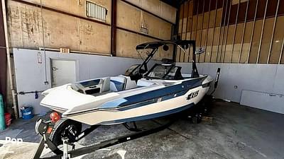 BOATZON | Axis A22 BOATZON | Axis A22