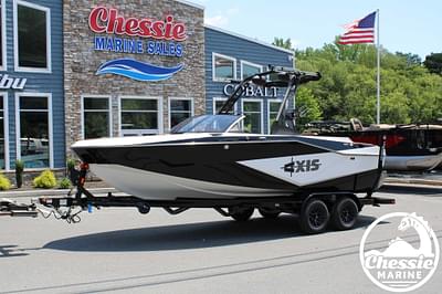 BOATZON | 2025 Axis Core Series T220