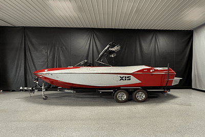 BOATZON | Axis T23 2016 BOATZON | Axis T23 2016