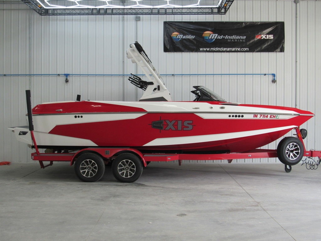 2022 Axis Wake Research A22 - Sold Boat