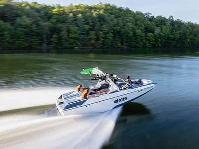 BOATZON | Axis Wake Research A22 2022