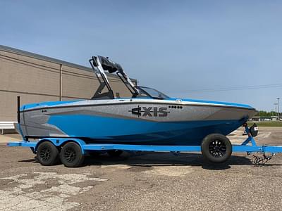 BOATZON | Axis Wake Research A225 2025