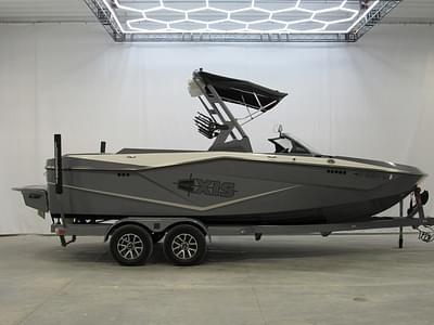 BOATZON | Axis Wake Research T220 2023