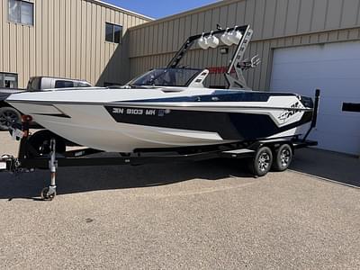 BOATZON | Axis Wake Research T23 2019 BOATZON | Axis Wake Research T23 2019