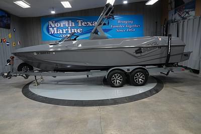 BOATZON | Axis Wake Research T23 2021 BOATZON | Axis Wake Research T23 2021