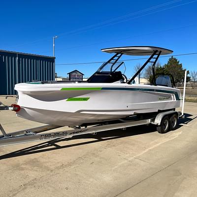 BOATZON | Axopar 22 TTop x Jobe Revolve 2022