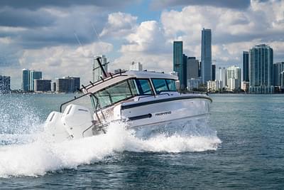 BOATZON | Axopar 37 Cross Cabin BRABUS Performance Line 2025