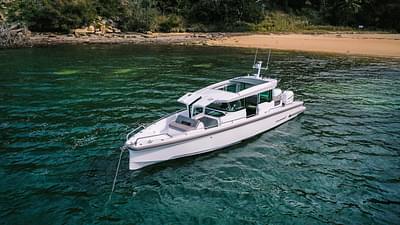 BOATZON | Axopar 37 XC BRABUS Trim WetBar 2024