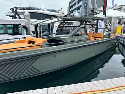 BOATZON | Axopar Shadow 900 Stealth Green 2023