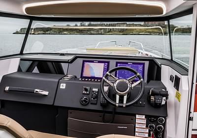 BOATZON | Axopar XC Cross Cabin Aft Cabin 2022