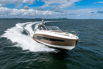 BOATZON | Azimut ATLANTIS 45 2020