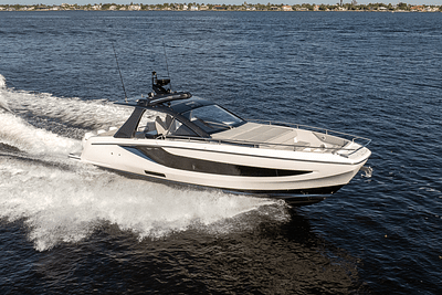 BOATZON | Azimut Verve 42 2026