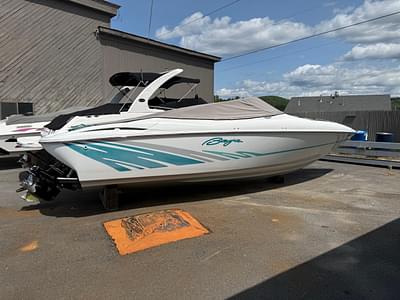 BOATZON | Baja 252 Islander 2000