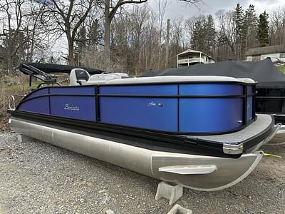 BOATZON | Barletta Boats A22UC 2025 BOATZON | Barletta Boats A22UC 2025