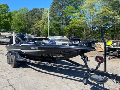 BOATZON | Bass Cat Eyra 2020 BOATZON | Bass Cat Eyra 2020