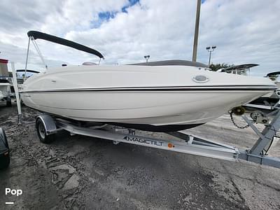 BOATZON | Bayliner 210 DB