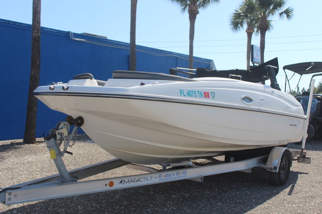 2018 Bayliner 210 Deck Boat - Sold Boat