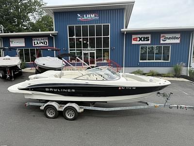 BOATZON | Bayliner 235 Bowrider 2012