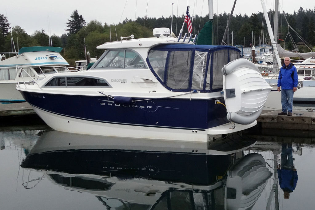 2009 BAYLINER 246 DISCOVERY - Sold Boat