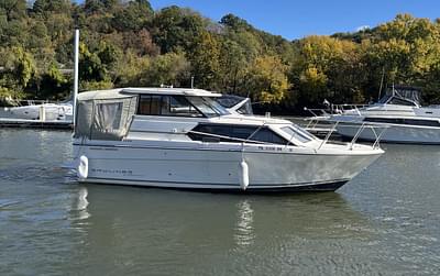 BOATZON | Bayliner 2859 Classic Cruiser 1995