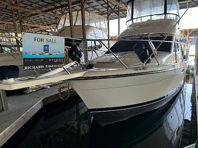 BOATZON | Bayliner 3388 Command Bridge Motoryacht 1999