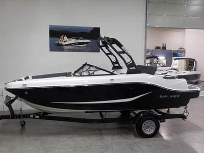 BOATZON | Bayliner D20i 2025