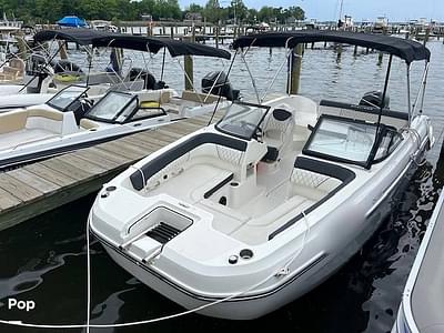 BOATZON | Bayliner DX 2200 BOATZON | Bayliner DX 2200