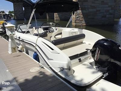 BOATZON | Bayliner DX 2200 BOATZON | Bayliner DX 2200