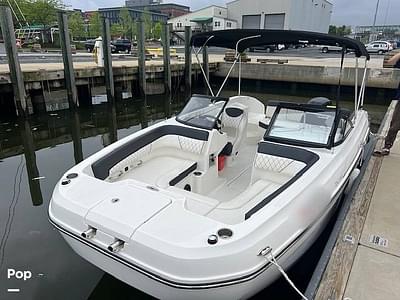 BOATZON | Bayliner DX 2200