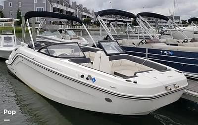 BOATZON | Bayliner DX 2200