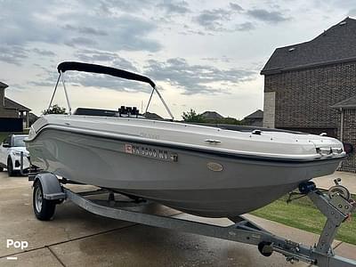 BOATZON | Bayliner dX2000