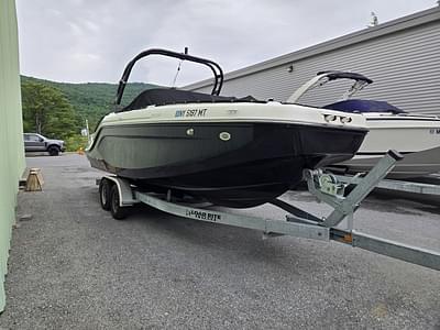 BOATZON | Bayliner DX2200 2022